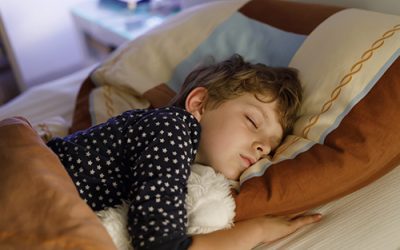 Rutinas de sueño para un buen rendimiento escolar